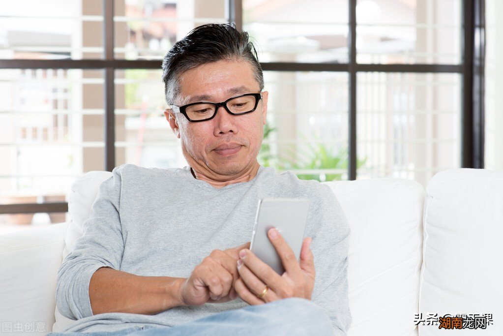 适合中年人做的四个小生意 五十岁做什么生意好赚钱