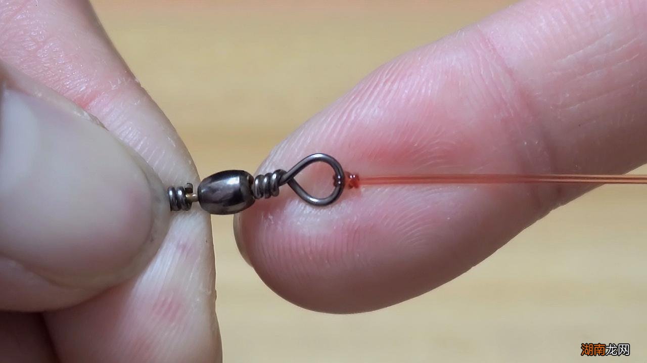 八字环与双钩子线的绑法有几种 双钩怎么绑在八字环上