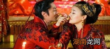 古时候最早生孩子年龄是多大 古代年龄小怎么生孩子