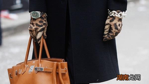 网上流传的爱马仕零配货是真的吗 爱马仕不配货可以买么