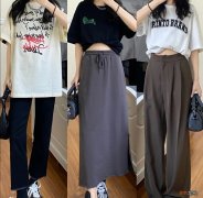 休闲t恤怎么搭配下身时尚 宽松t恤搭配什么裤子好看