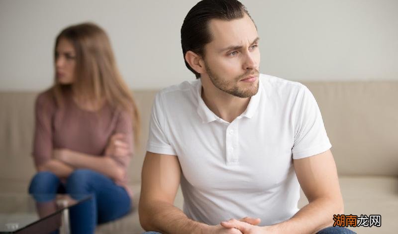 我应该对他说什么来对付 不爱你还耗着你的男人表现