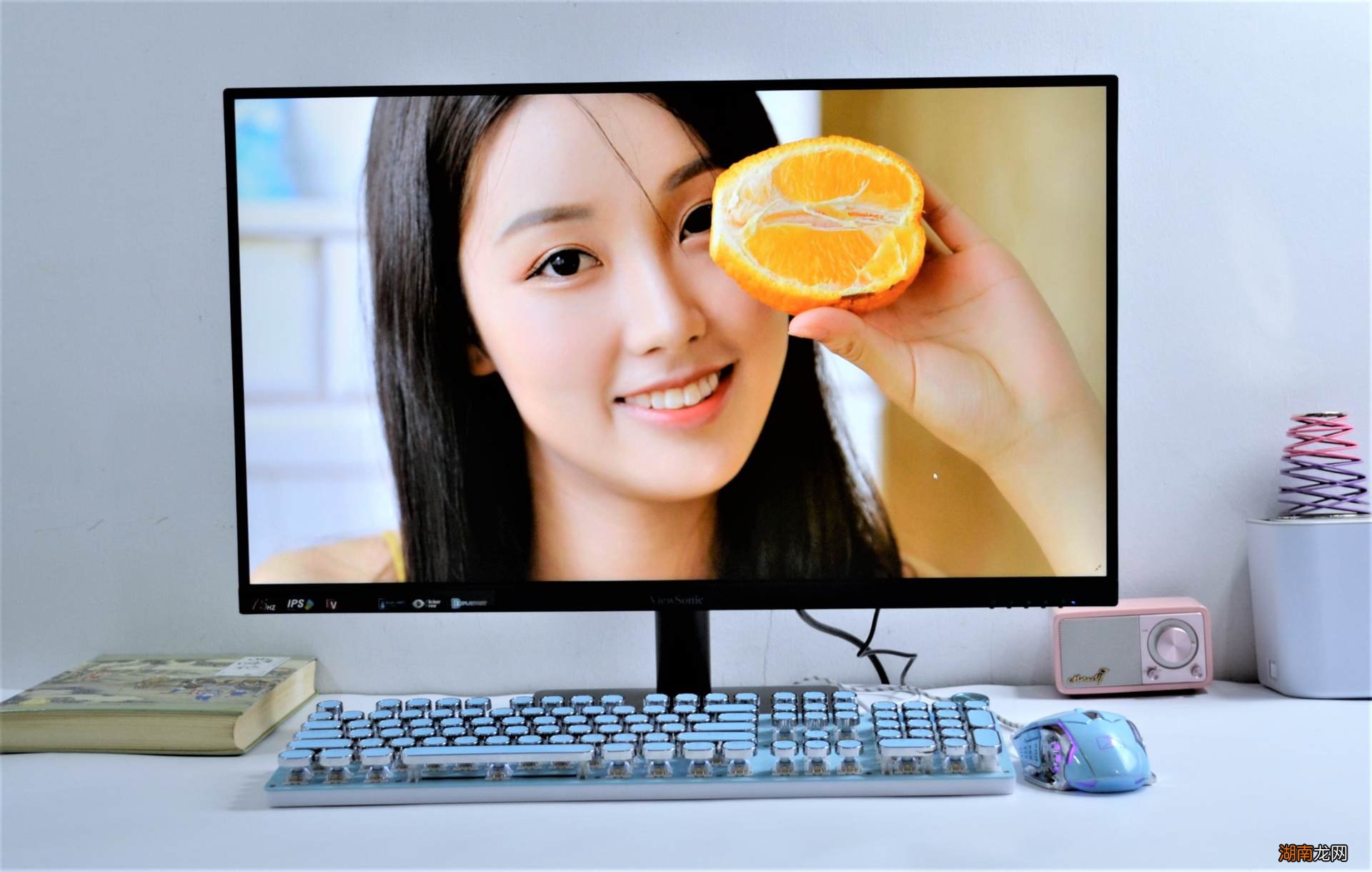 两种尺寸屏幕实物对比 27寸屏和24寸图片对比如何