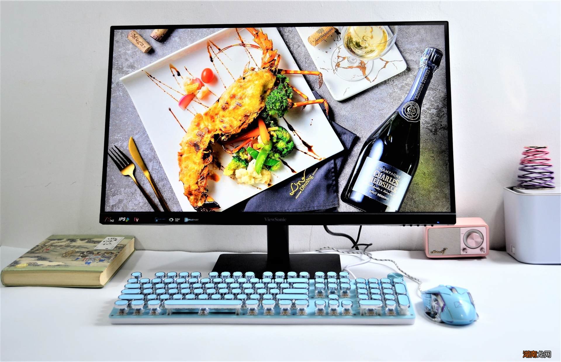 两种尺寸屏幕实物对比 27寸屏和24寸图片对比如何