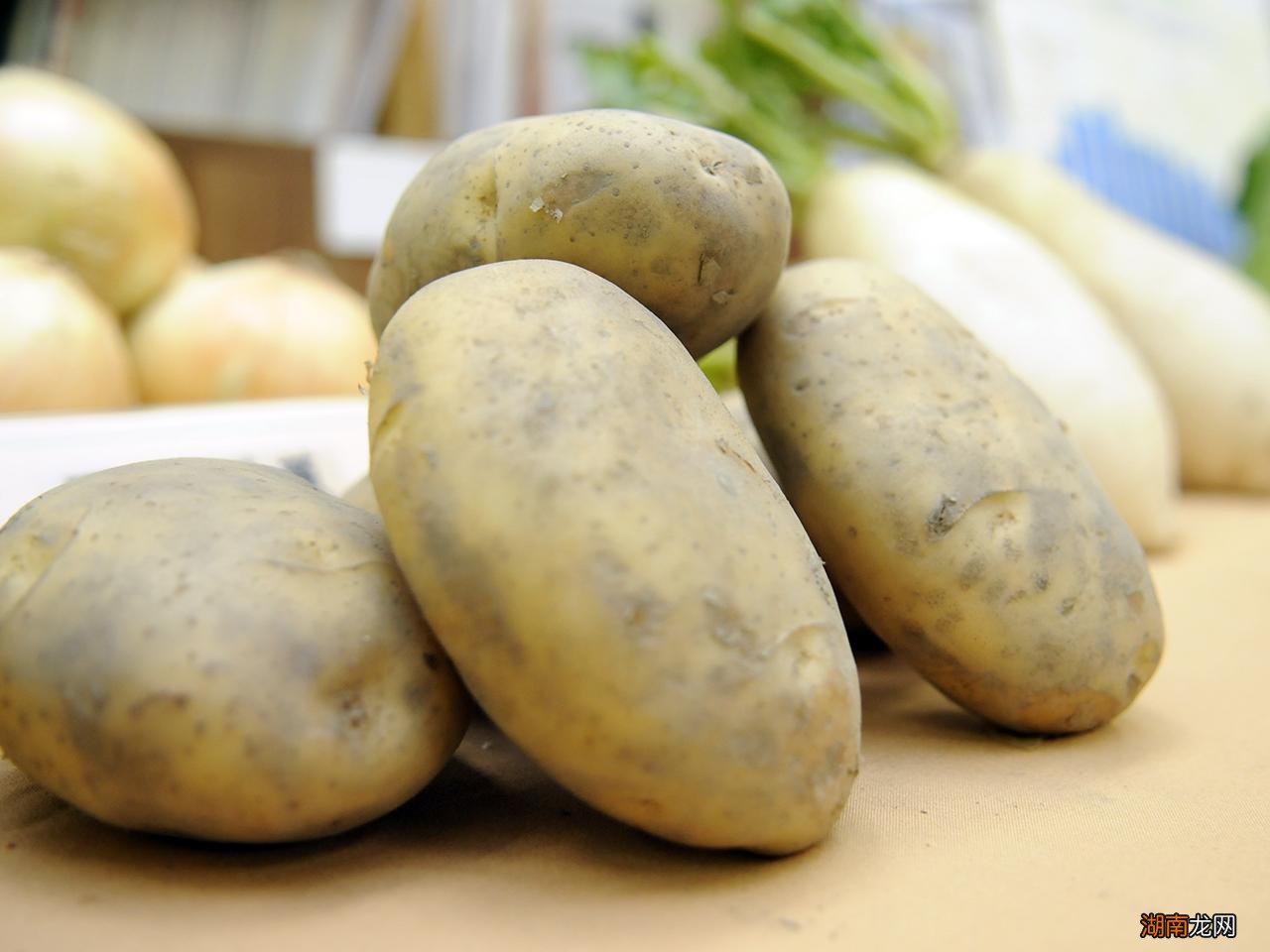 这4种蔬菜不能放进冰箱保存 什么菜不能放冰箱里面