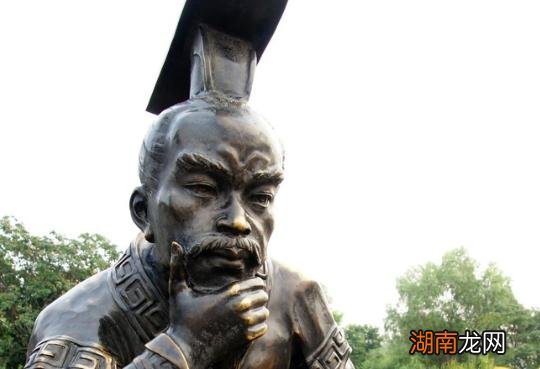 活得时间最长的皇帝是谁 中国历史上活的最久的皇帝