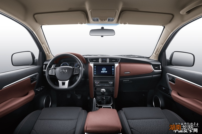 什么经济型皮卡车最耐用 皮卡自动挡车5万一8万