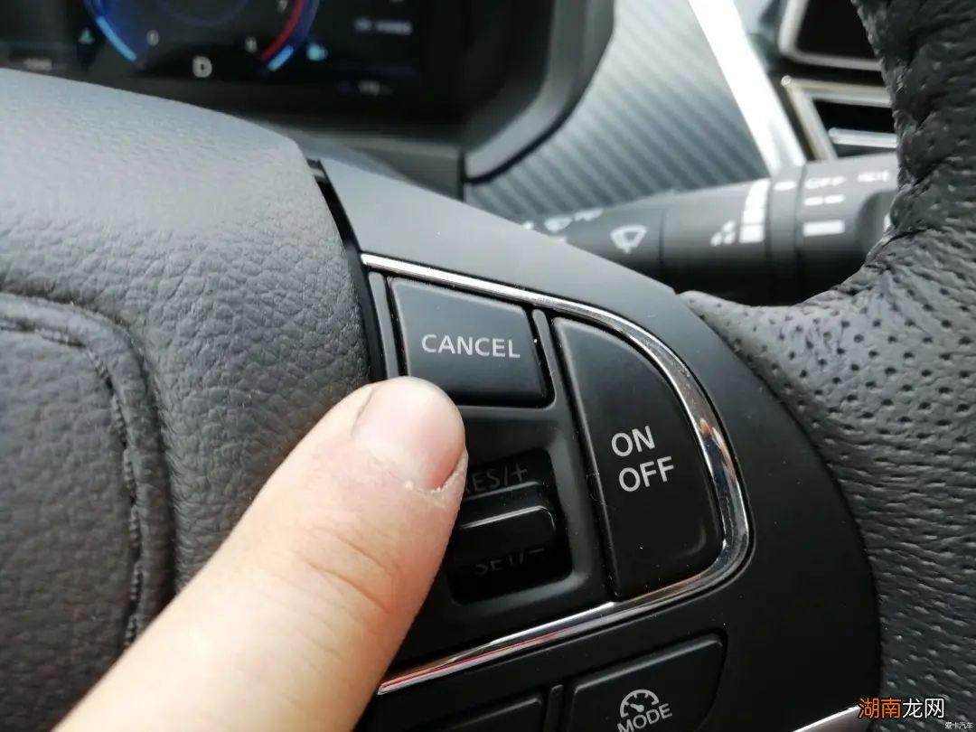 汽车上的定速巡航使用方法 ccs定速巡航什么意思