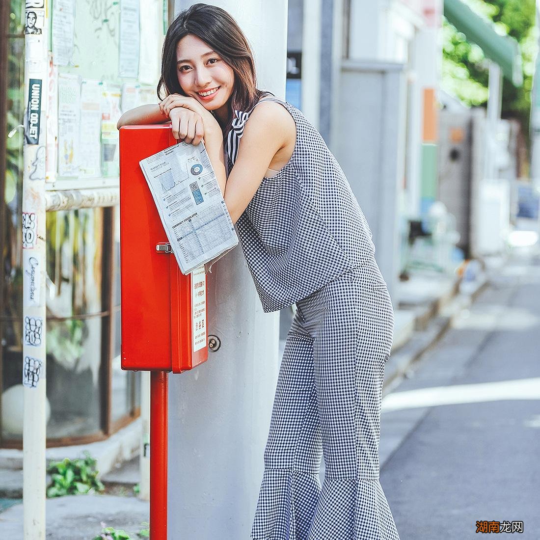 日常搭配衣服怎么提升气质显时尚 穿搭配衣服的技巧有哪些