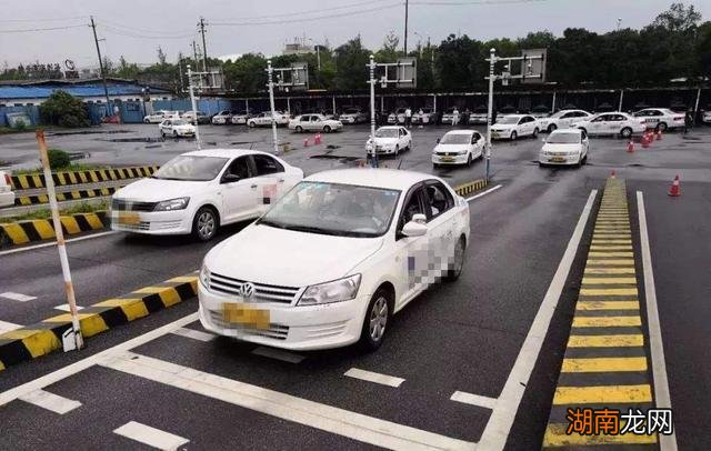 科二半坡熄火是扣分还是挂掉 科目二半坡熄火扣多少分