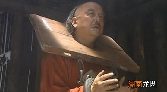 和珅和刘墉哪个官大 刘墉为什么叫三千岁