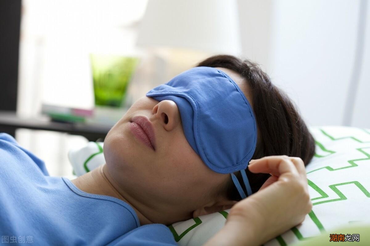 蒸汽眼罩可以天天用吗 蒸汽眼罩对眼睛有什么好处和坏处