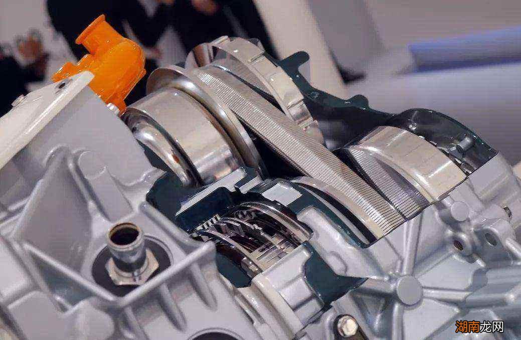 两种汽车常见的变速箱差距有多大 at和cvt有什么区别