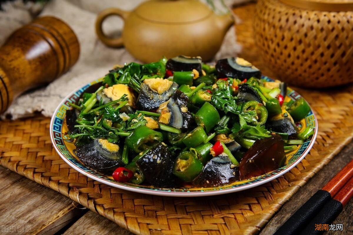 湖南最出名的十种小吃盘点 湖南特产排行榜前十名