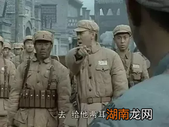 喜欢那个心仪女生怎么追 喜欢一个女孩子怎么追到手