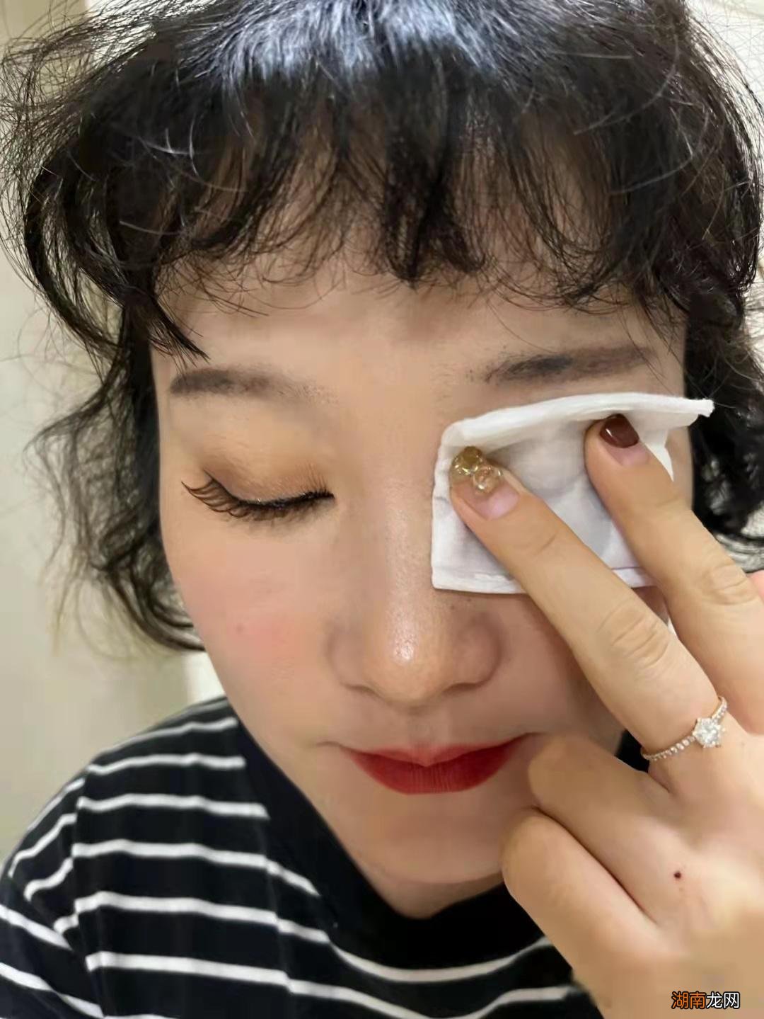 如何正确卸妆步骤介绍 怎么卸妆才正确才能达到干净