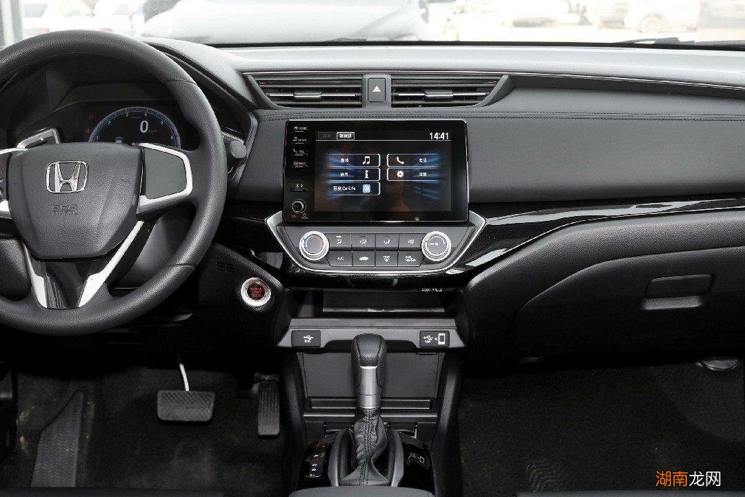 推荐几款油耗低的车型 买辆油耗低的车划算吗