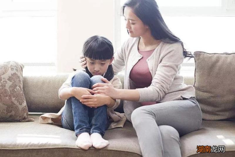 小孩常常想哭是怎么回事 孩子莫名想哭是抑郁表现吗