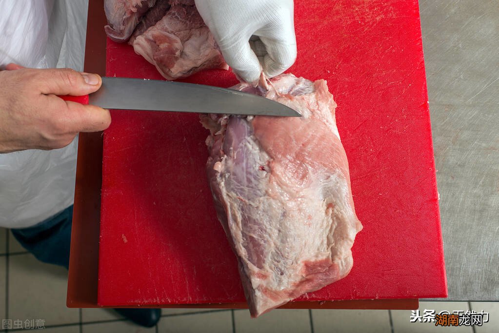 牛肉顺纹切还是横纹更好吃 牛肉顺着切还是逆着切