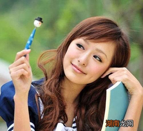 女性穿内衣对身体有什么好处与作用 为什么一定要穿内衣