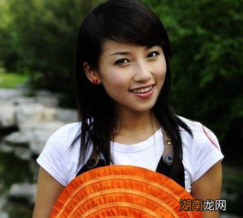 女性穿内衣对身体有什么好处与作用 为什么一定要穿内衣