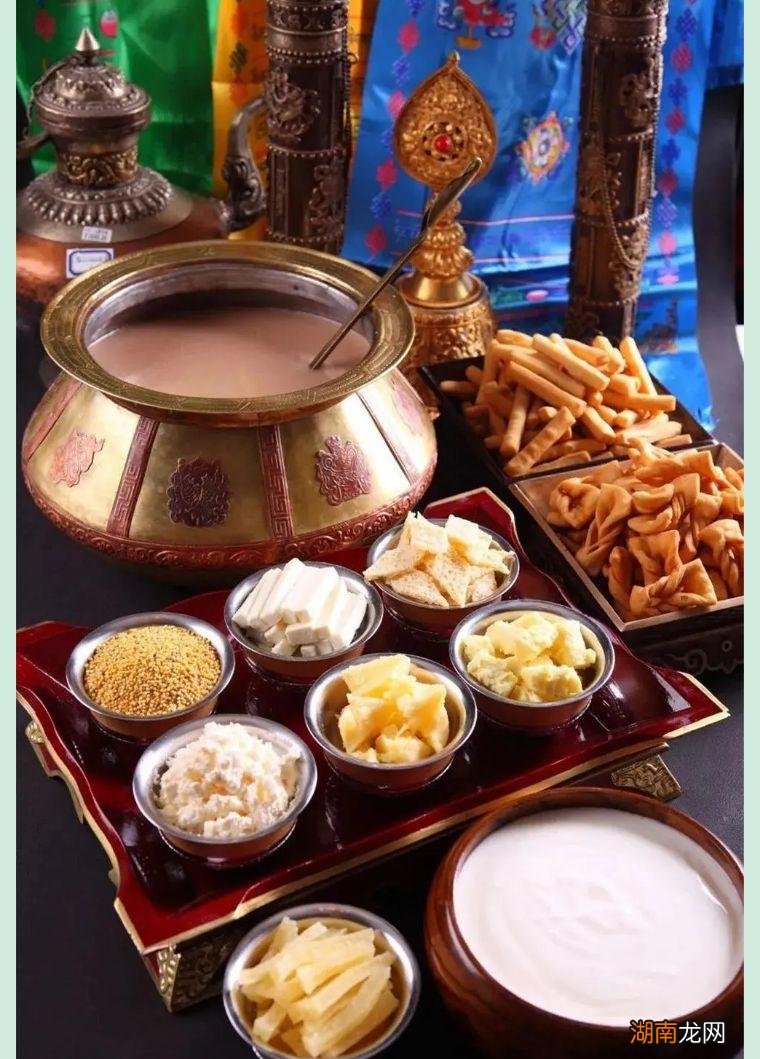 蒙古族特色和习俗介绍 蒙古族的风俗习惯简介