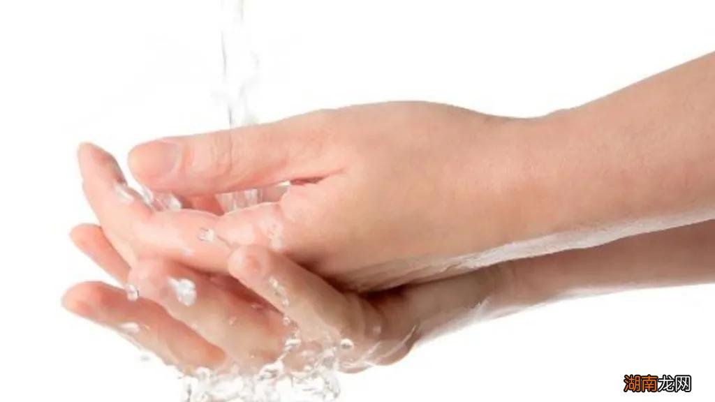 衣服上的墨水渍怎样去除妙招 衣服上的墨水清洗方法