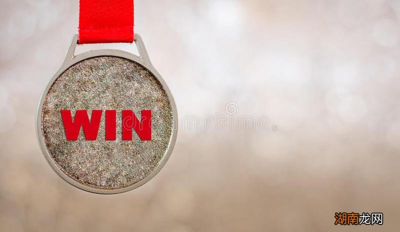 蝎子们只吃这一套 如何让天蝎主动找你聊天表白