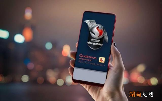 基准测试哪个性能强 天玑1300t和骁龙870哪个好