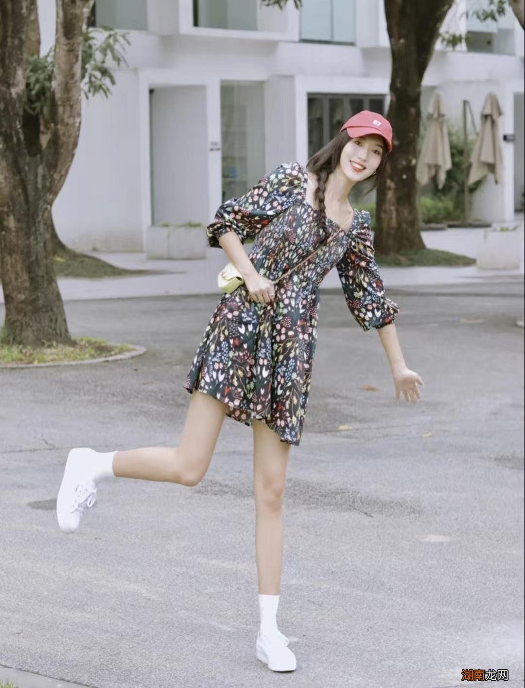 今年碎花裙子搭配什么鞋好看 碎花裙搭配什么鞋子好