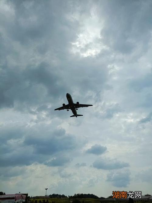 小雨到中雨飞机能正常起飞吗