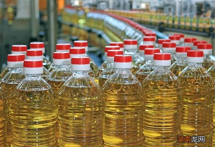 自己榨的花生油能带上高铁吗