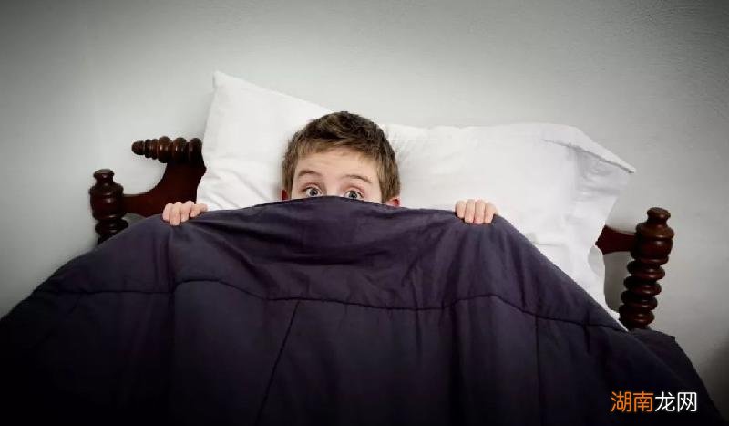 经常做梦精神差有什么后果 每天做梦是不是精神有问题