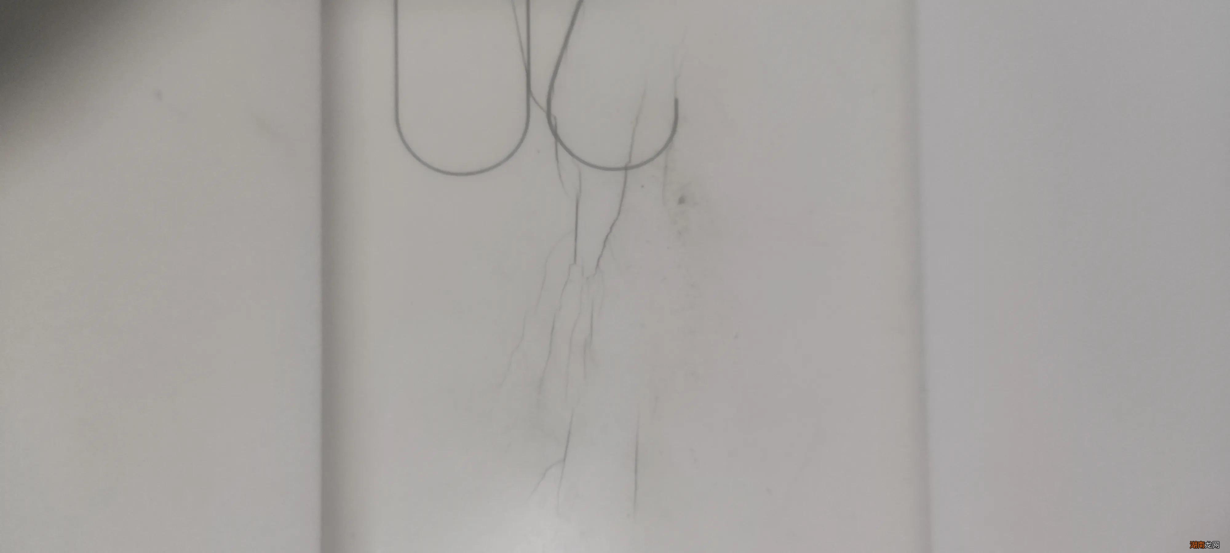 充电宝鼓包了是怎么回事 充电宝鼓包了怎么处理