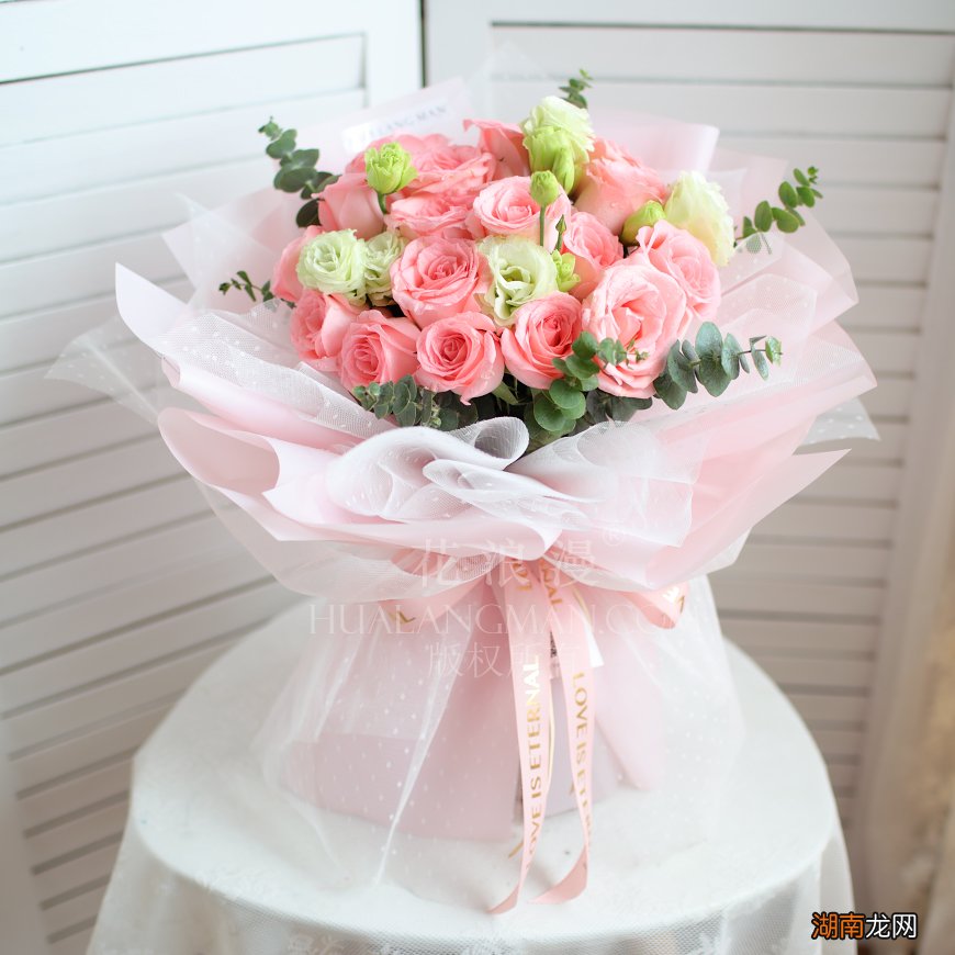 适合送妈妈的6种花有哪些 妈妈过生日送什么花合适