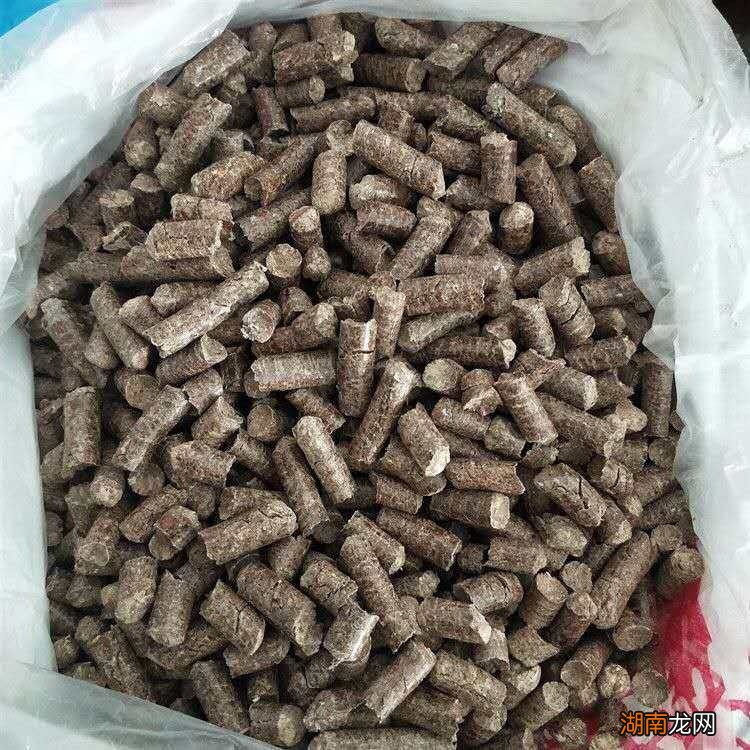 市面上生物质颗粒多少钱一吨 1吨的生物质颗粒多少利润