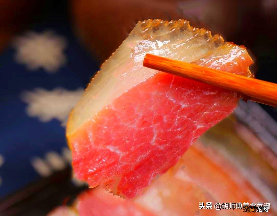 腊肠太咸快速泡出咸味解决方法 腊肉太咸怎么样快速退盐