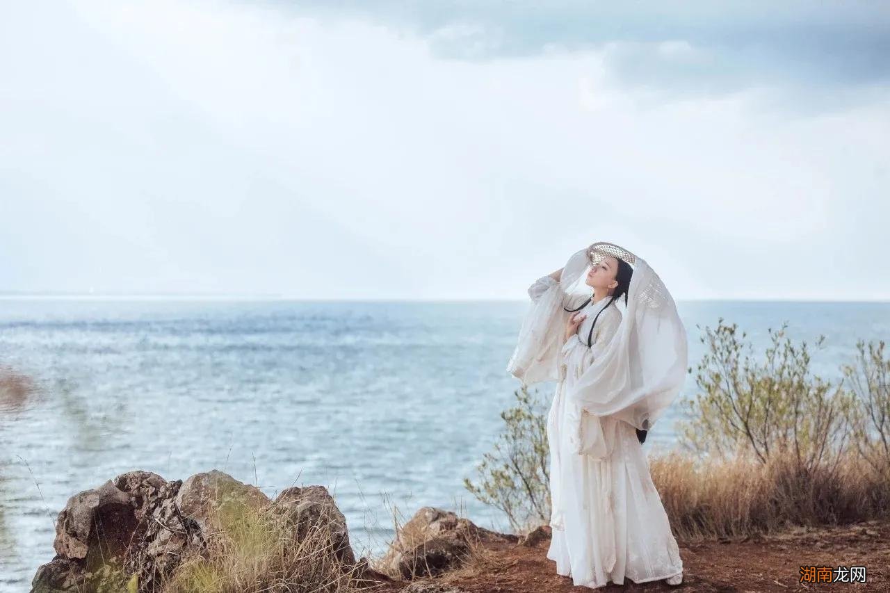 中年人迷恋女人类型是怎样的 中年男人只对一种女人着迷