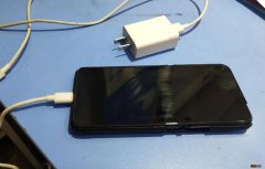 手机电池更耐用的方法 苹果新手机第一次充电要充多长时间