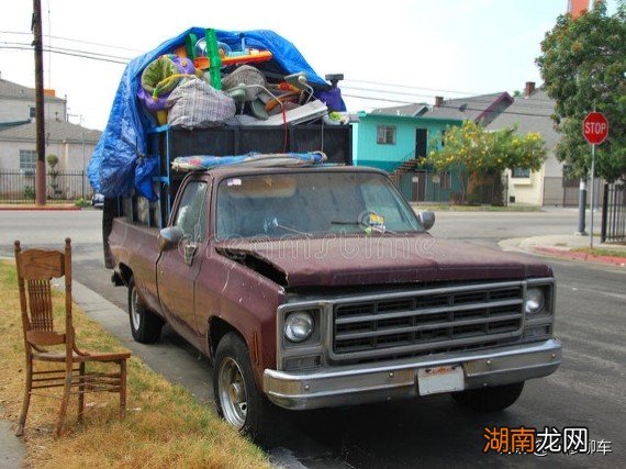 手动挡换离合器片多少钱 手动挡离合器片换一次多少钱