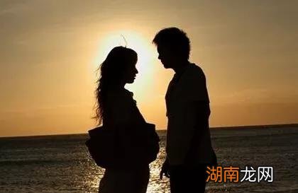 暗恋对象对你没意思的征兆 暗恋的人不喜欢自己的表现