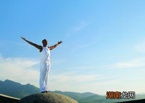 男孩与男人的定义是什么 男孩和男人的区别是什么