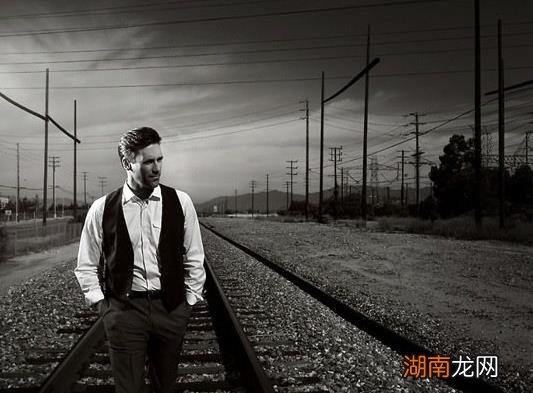 男孩与男人的定义是什么 男孩和男人的区别是什么