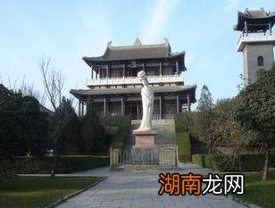 为什么杨贵妃墓在日本这么有名 日本为什么有杨贵妃墓