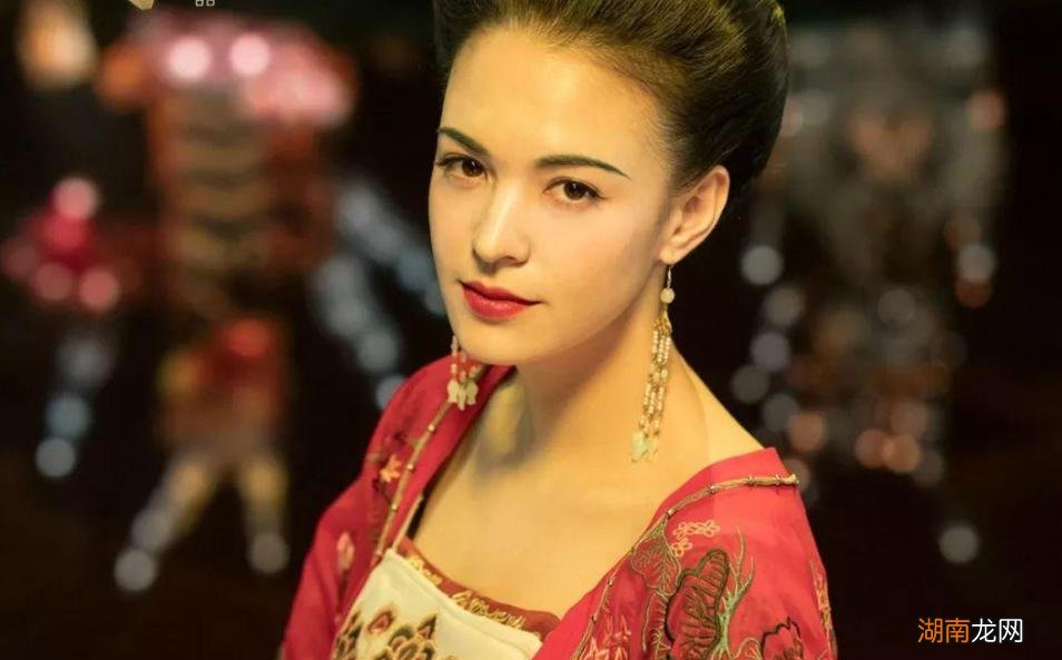 为什么杨贵妃墓在日本这么有名 日本为什么有杨贵妃墓