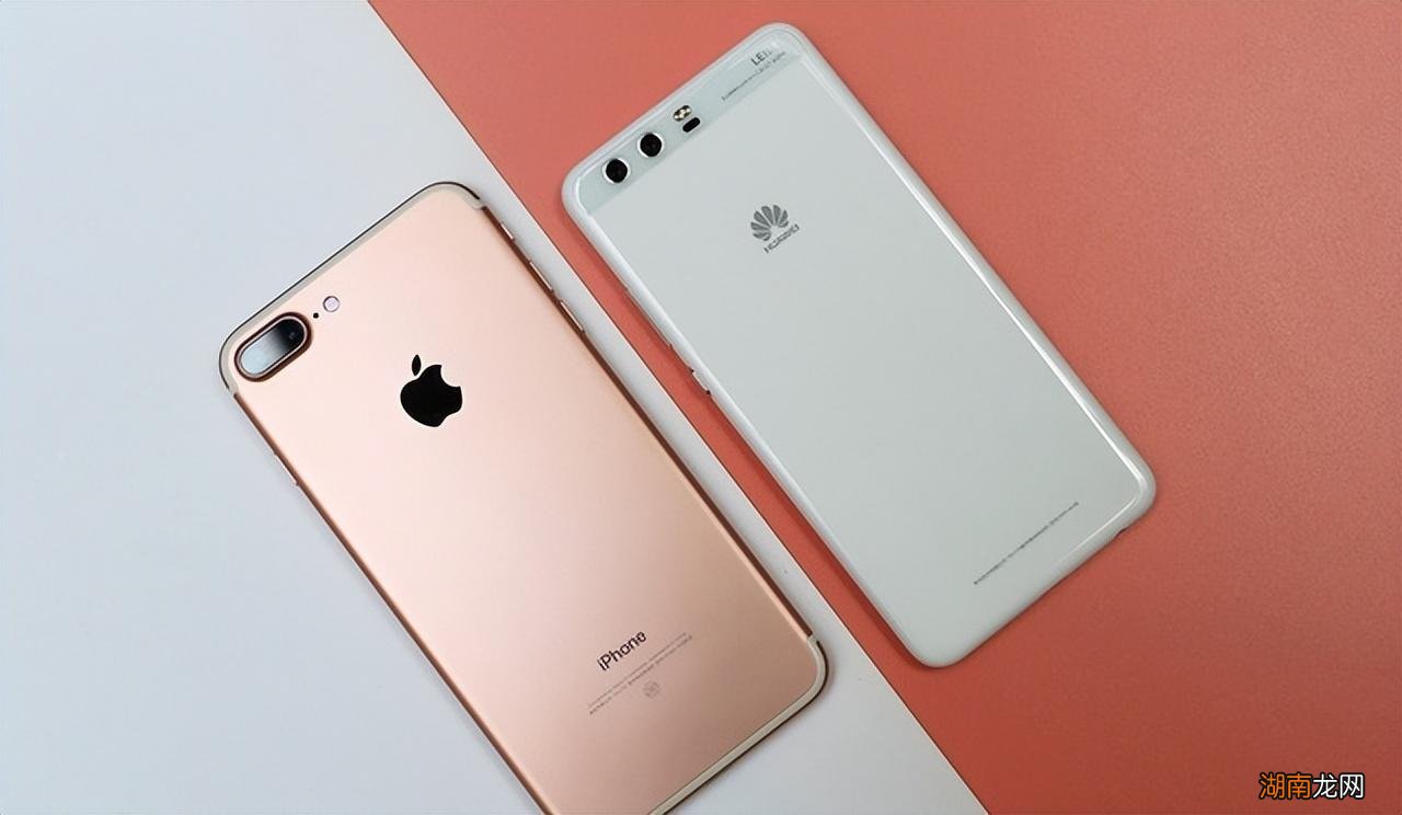 真正懂手机买华为还是苹果  苹果与华为手机哪个好用一点