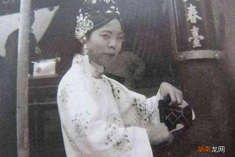 溥仪和文秀什么时候离婚的 文秀和溥仪离婚后去了哪里