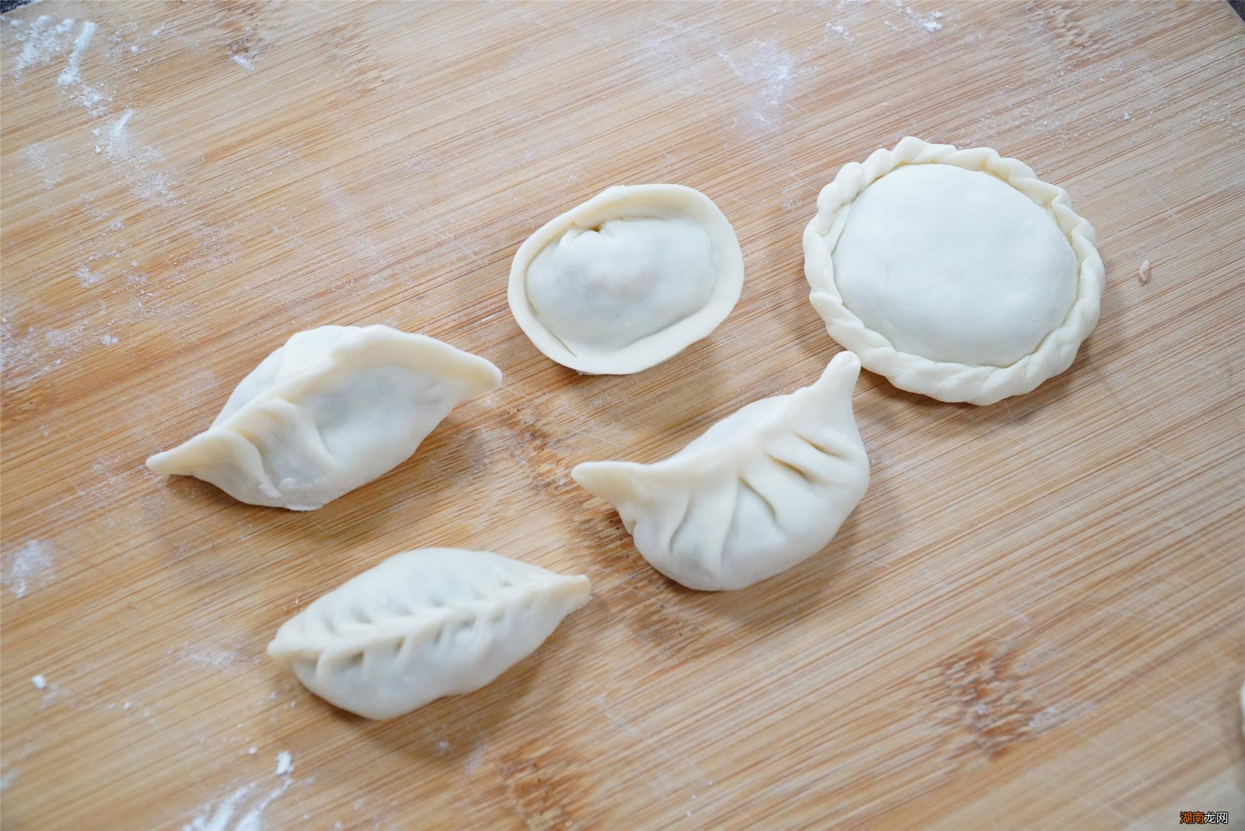 手把手教5种又快又好看饺子包法图解 饺子包法简单易学