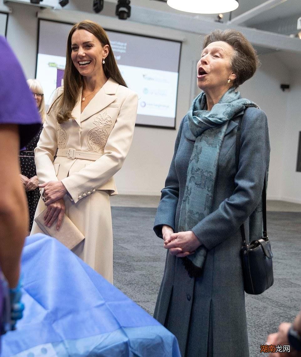 2022伊丽莎白二世女王的年龄 英国女王多少岁了