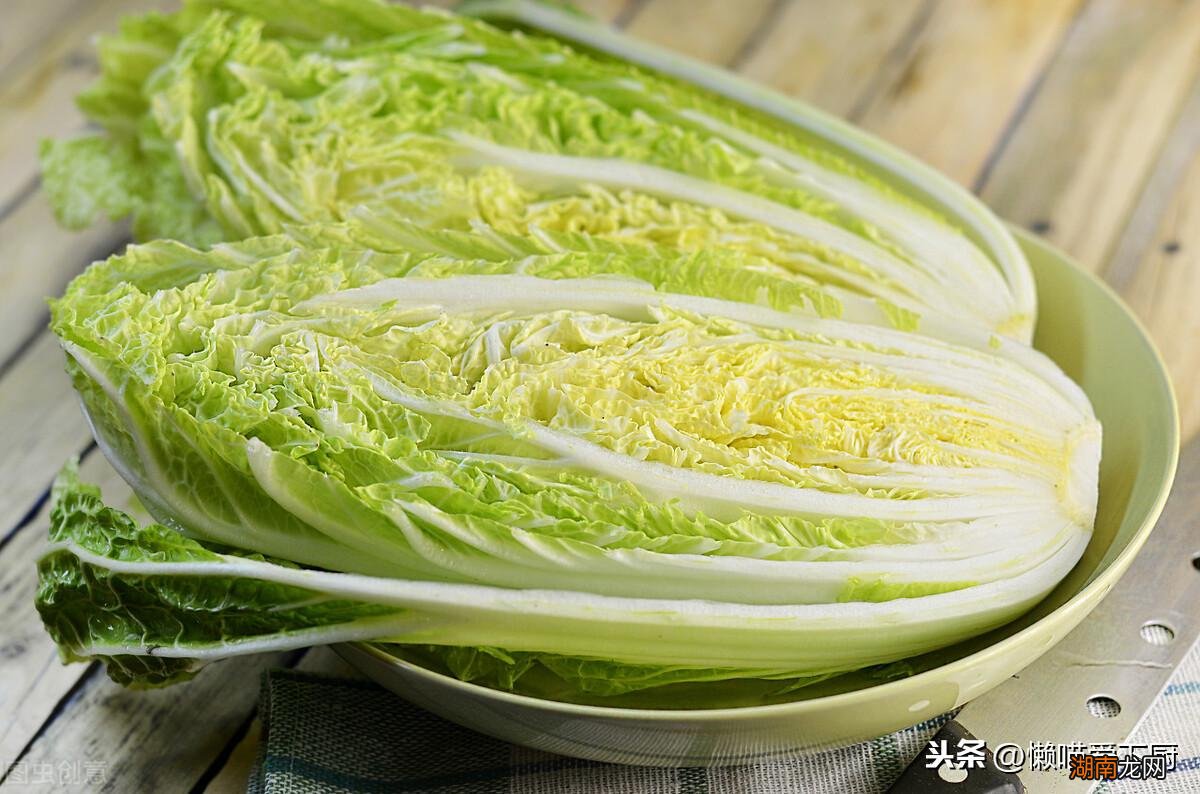 家里白菜如何储存不变质 新鲜白菜放冰箱能放多久